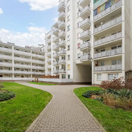 Apartment National Stadium Cozy Retreat