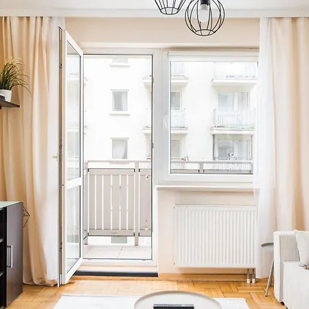 National Stadium Cozy Retreat By Bookinghost Warschau